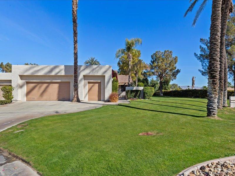 10201 Lakeview Dr - Mission Hills Country Club - Image# 1