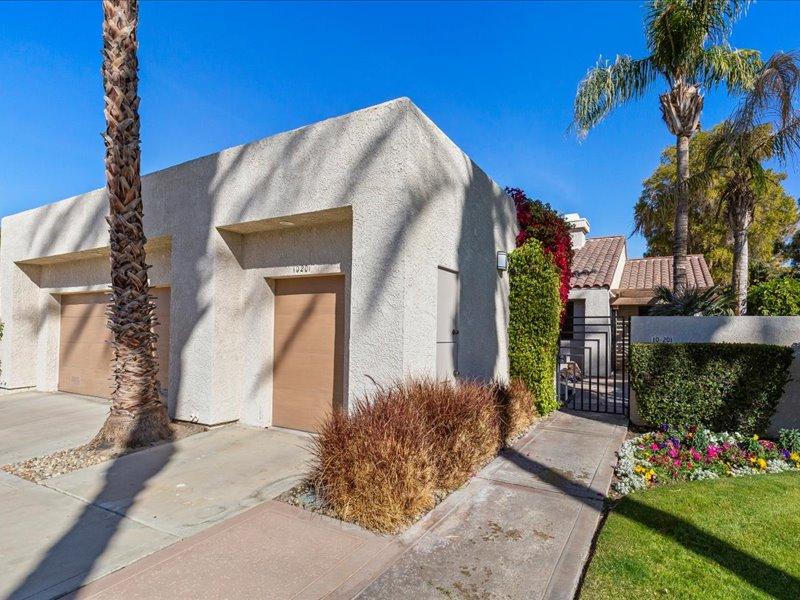 10201 Lakeview Dr - Mission Hills Country Club - Image# 2