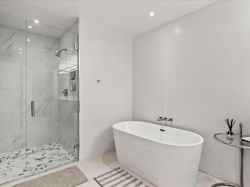 10201 Lakeview Dr - Mission Hills Country Club - Image# 10