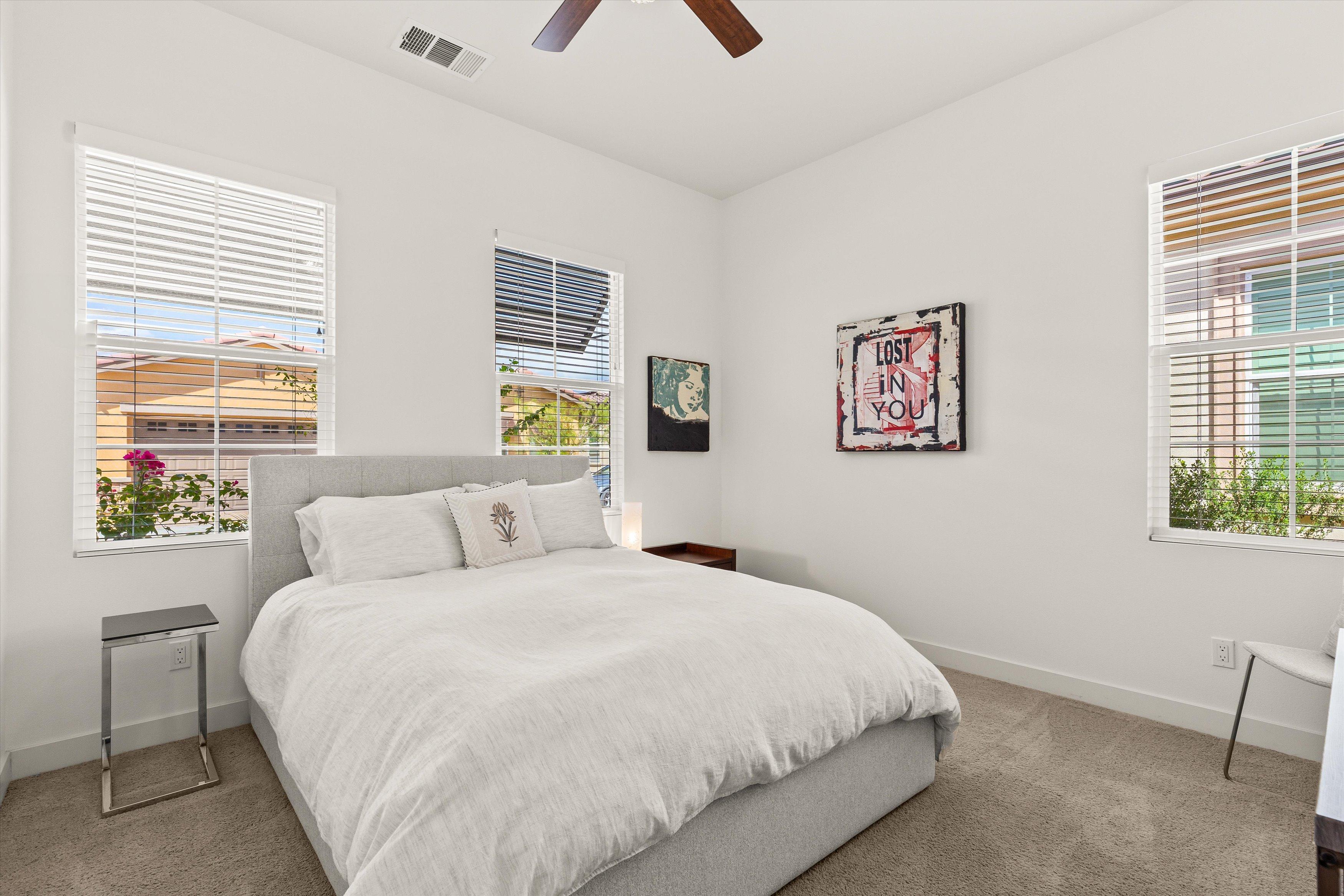 A premier 3/3 residence in Villa Portofino - Image# 21