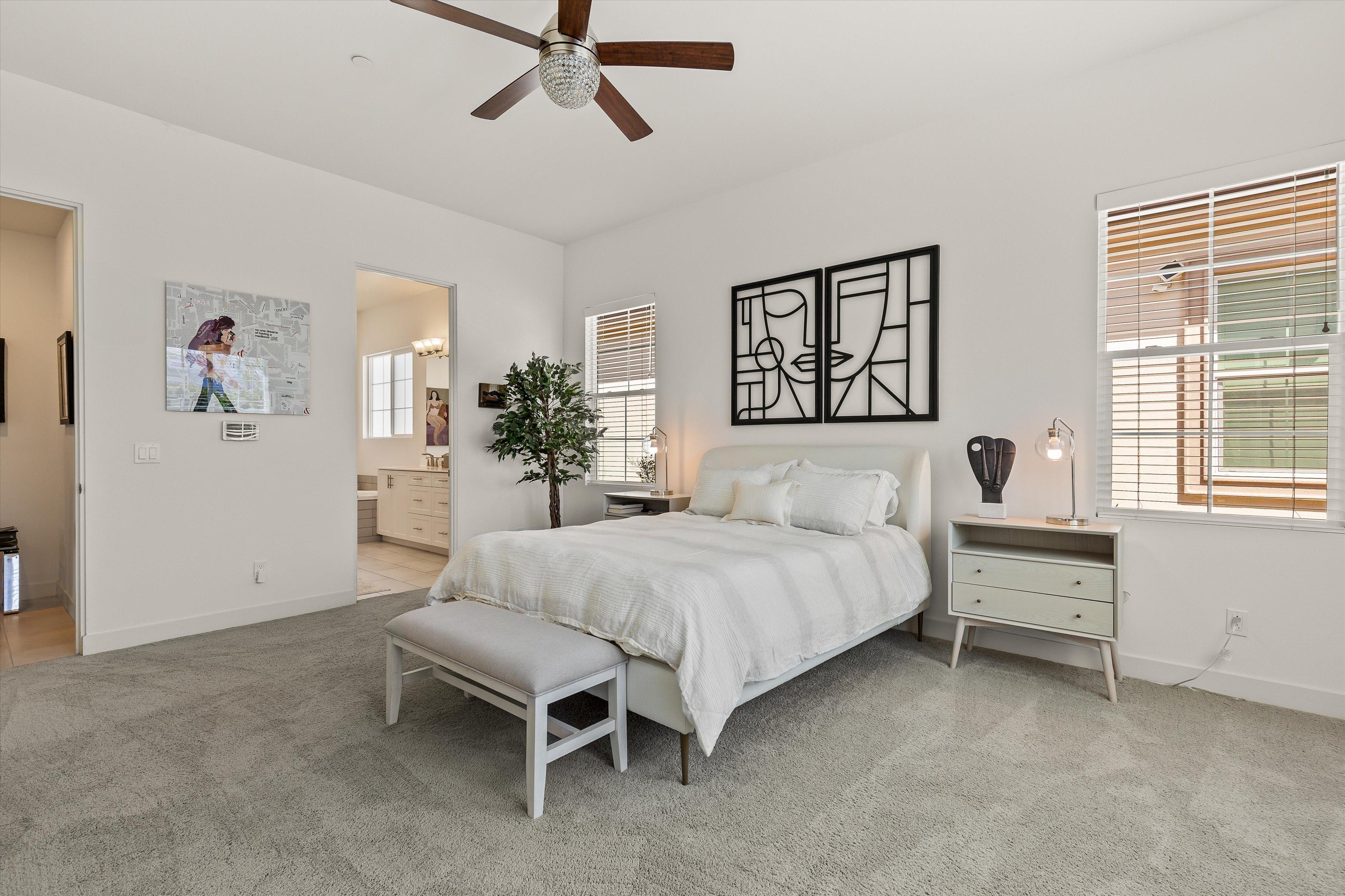 A premier 3/3 residence in Villa Portofino - Image# 15
